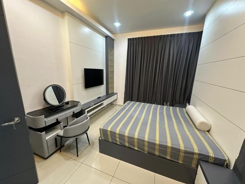 Service Residence for Sale at Parkland Residence - Ann Lim - Bedroom - PropertyGuru.com.my
