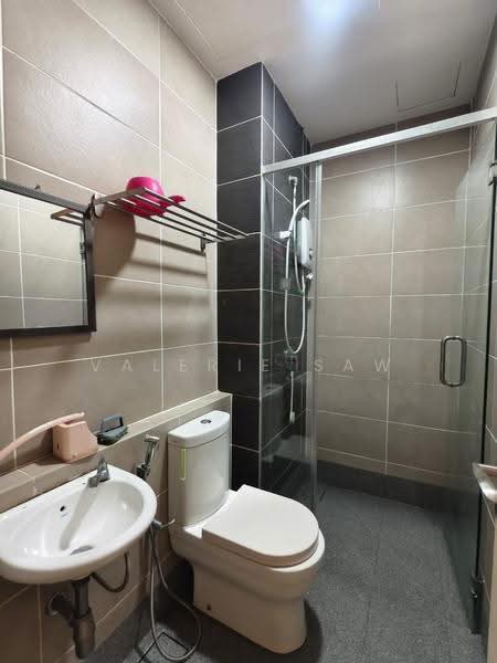Service Residence for Rent at D'Pristine - Valerie Saw - Bathroom - PropertyGuru.com.my