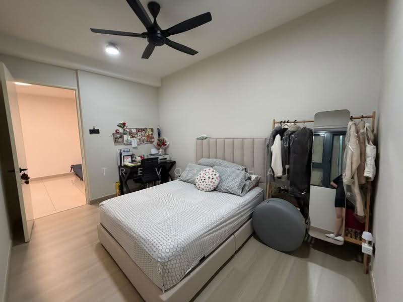 Service Residence for Sale at Symphony Tower (Menara Simfoni) - Trevor Chai - Bedroom - PropertyGuru.com.my