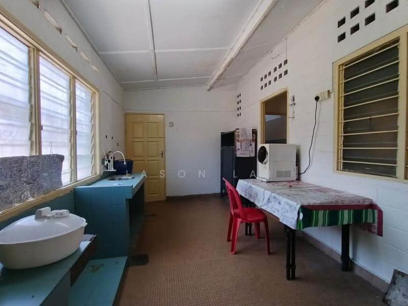 Rumah Teres 1-Tingkat untuk Dijual di Taman Kepong Baru (Batu) - Jason Lai - Kitchen - PropertyGuru.com.my