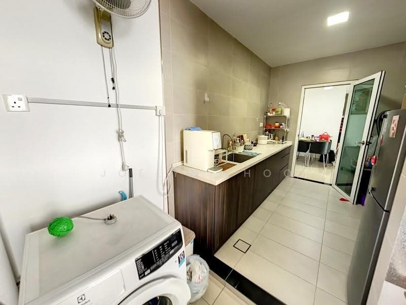 Kondominium untuk Dijual di Setia Pinnacle - Joelyn Khoo - Kitchen - PropertyGuru.com.my