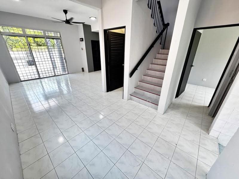 2-storey Terraced House for Sale in Taman Dahlia (Sepang) - Abdul Qadir - PropertyGuru.com.my