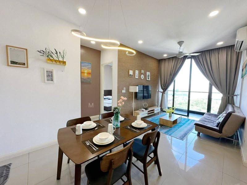 Pangsapuri untuk Dijual di D'Pristine - James Bong - Living Room - PropertyGuru.com.my