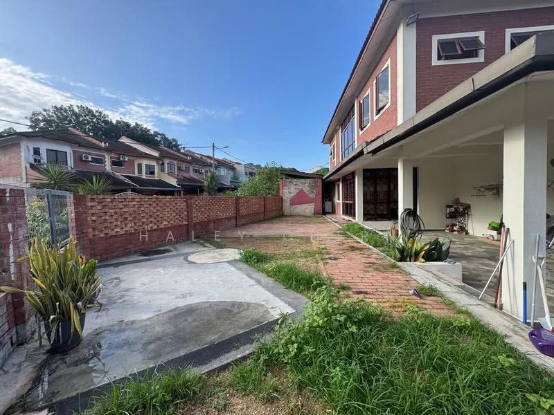 Rumah Teres 2-Tingkat untuk Dijual di Bandar Sungai Long (Selangor) - Haley Chern - Exterior - PropertyGuru.com.my