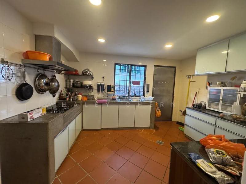 Rumah Teres 2-Tingkat untuk Dijual di Bandar Sungai Long (Selangor) - Haley Chern - Kitchen - PropertyGuru.com.my