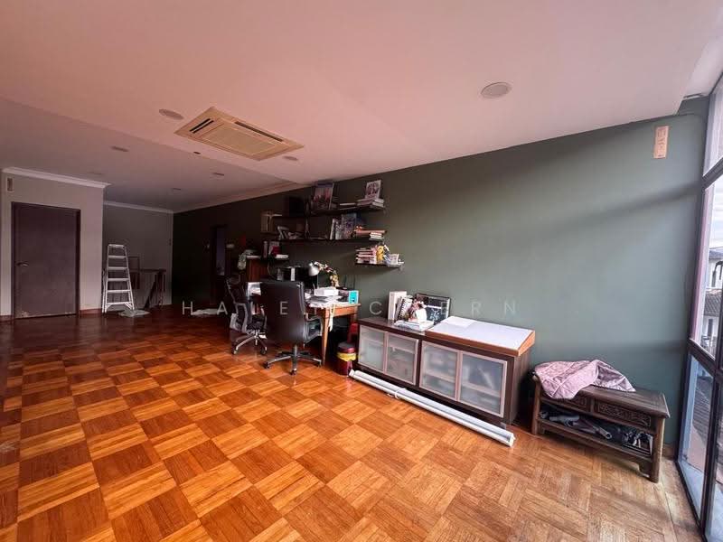 Rumah Teres 2-Tingkat untuk Dijual di Bandar Sungai Long (Selangor) - Haley Chern - Study - PropertyGuru.com.my