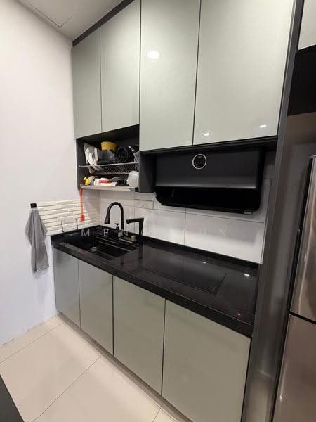 Kediaman Servis untuk Dijual di Residential Suites @ HighPark - Meng Mun - Kitchen - PropertyGuru.com.my