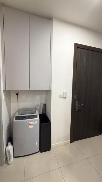 Kediaman Servis untuk Dijual di Residential Suites @ HighPark - Meng Mun - washing machine - PropertyGuru.com.my