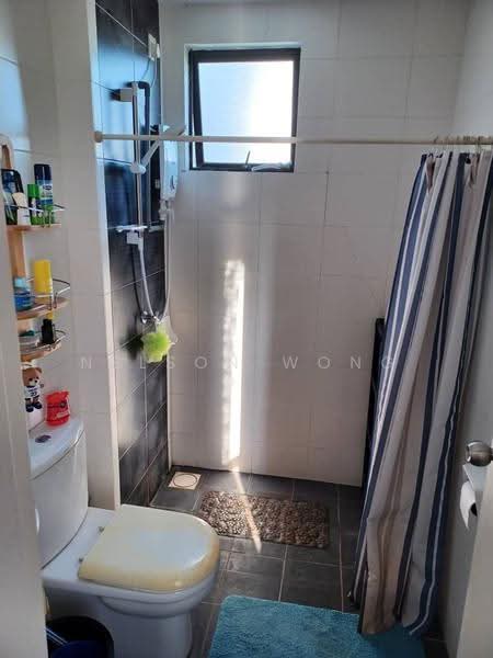 Kondominium untuk Dijual di Q1 Laman Tasik Condominium - Nelson Wong - Bathroom - PropertyGuru.com.my