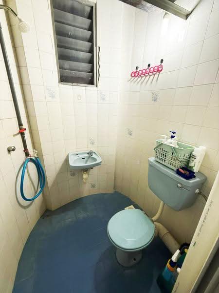 Kondominium untuk Disewa di University Heights - Bosco Teoh - Bathroom - PropertyGuru.com.my