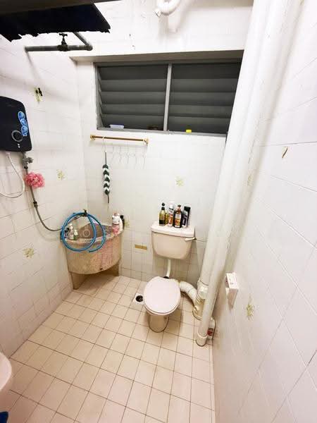Kondominium untuk Disewa di University Heights - Bosco Teoh - Bathroom - PropertyGuru.com.my