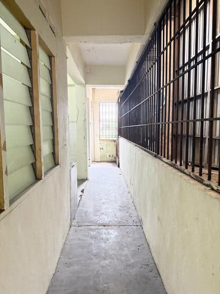 Shop / Office for Sale in Taman Saleng Jaya (Kulai) - Yik Tat - Corridor - PropertyGuru.com.my