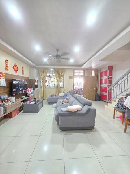 Rumah Teres 2-Tingkat untuk Dijual di Taman Setia Indah (Tebrau) - Emily Hau - Living Room - PropertyGuru.com.my