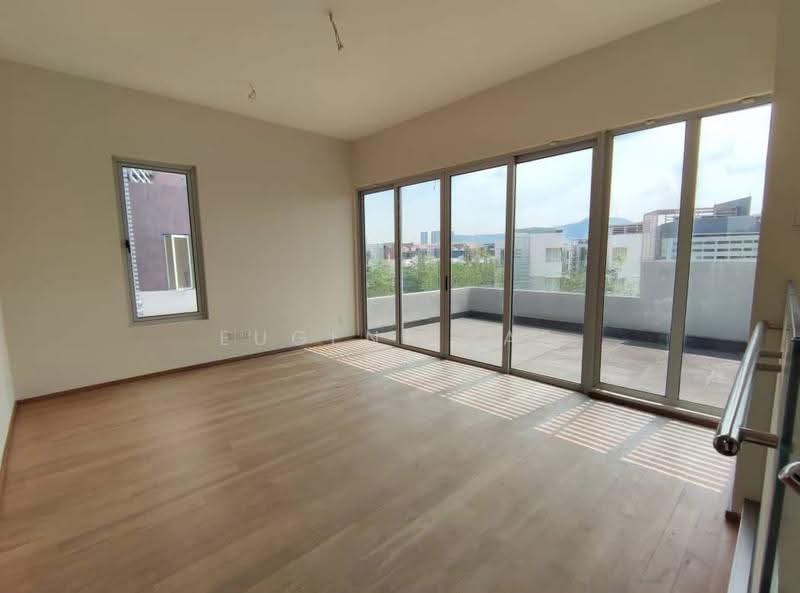Semi-Detached House for Sale in Jalan Kuching (Kuala Lumpur) - Eugene Yap - Living Room - PropertyGuru.com.my