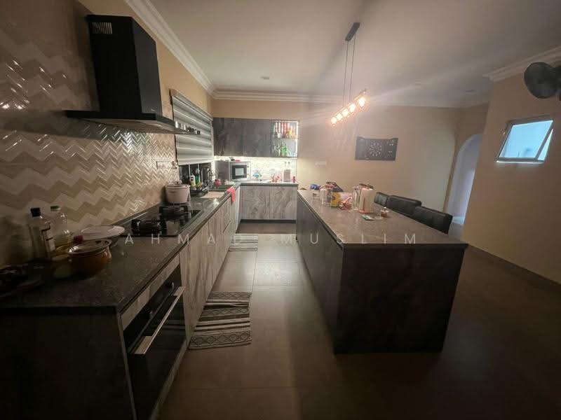 2-storey Terraced House for Rent in Puncak Alam (Selangor) - Ahmad Muslim - Kitchen - PropertyGuru.com.my