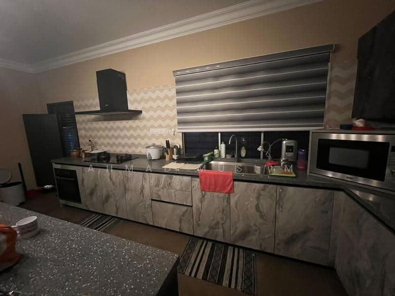 2-storey Terraced House for Rent in Puncak Alam (Selangor) - Ahmad Muslim - Kitchen - PropertyGuru.com.my