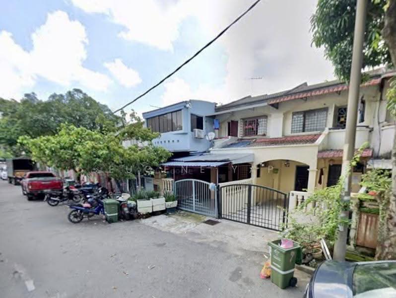 2-storey Terraced House for Sale in Taman Selayang Baru (Selayang) - Eugene Yap - Exterior - PropertyGuru.com.my