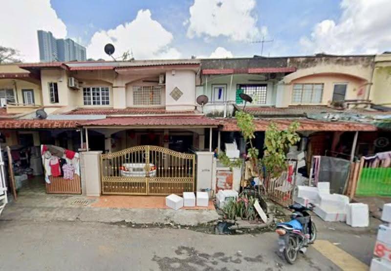 2-storey Terraced House for Sale in Taman Selayang Baru (Selayang) - Eugene Yap - Exterior - PropertyGuru.com.my