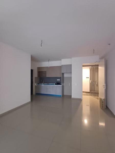 Kediaman Servis untuk Dijual di D'Clover Residences - KS Chia - Kitchen - PropertyGuru.com.my