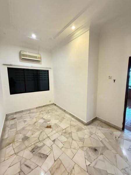 1-storey Terraced House for Sale in Johor Bahru (Johor) - EDISON CHEW - PropertyGuru.com.my