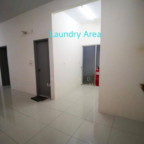 Townhouse for Rent in Puncak Alam (Selangor) - Ahmad Muslim - Corridor - PropertyGuru.com.my