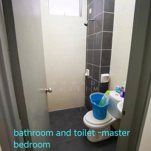 Townhouse for Rent in Puncak Alam (Selangor) - Ahmad Muslim - Bathroom - PropertyGuru.com.my