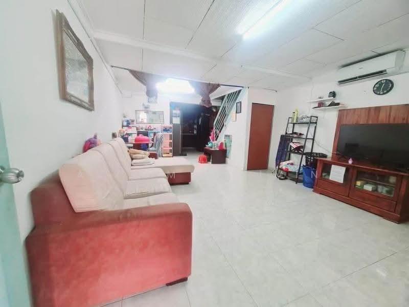Rumah Teres 2-Tingkat untuk Dijual di Plentong (Johor) - Arzaim Barimin - Living Room - PropertyGuru.com.my