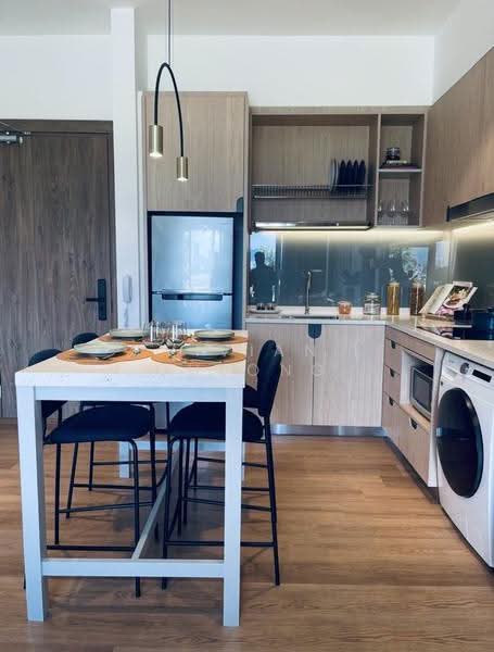 Service Residence for Sale at The Meg Serviced Residence - Vivian Cheong - Kitchen - PropertyGuru.com.my