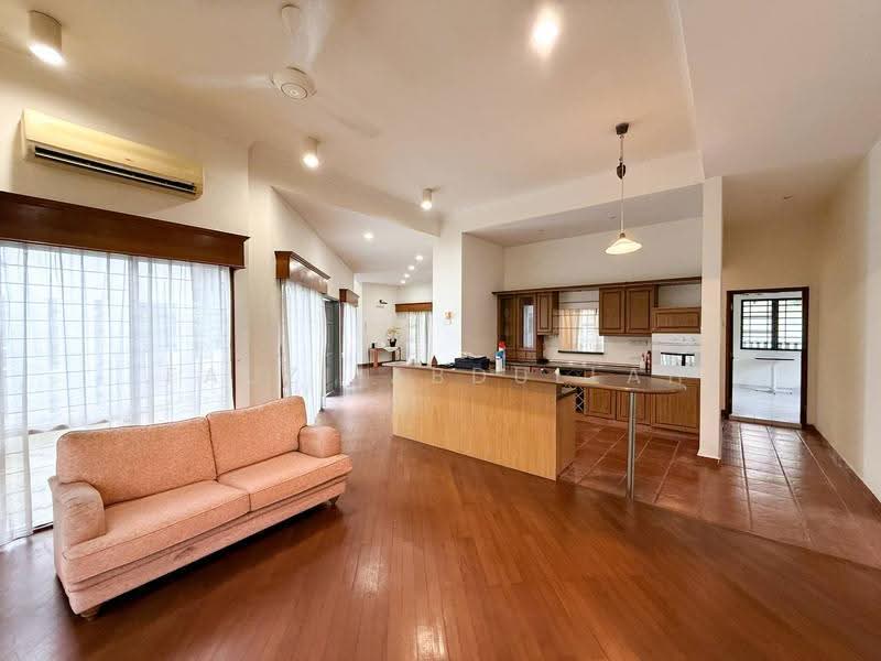 Bungalow House untuk Dijual di Seksyen 9 (Shah Alam) - Fauzi Abdullah - Living Room - PropertyGuru.com.my