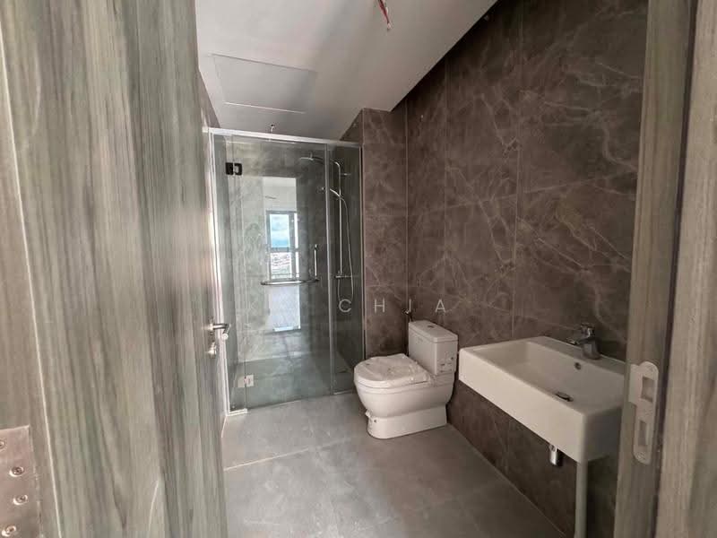 Service Residence for Sale at Agile Bukit Bintang - KS Chia - Bathroom - PropertyGuru.com.my