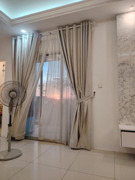 2-storey Terraced House for Rent in Puncak Alam (Selangor) - Ahmad Muslim - Living Room - PropertyGuru.com.my