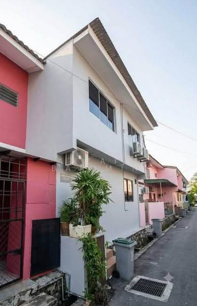 Rumah Teres 2-Tingkat untuk Dijual di Pasir Gudang (Johor) - Arzaim Barimin - Exterior - PropertyGuru.com.my