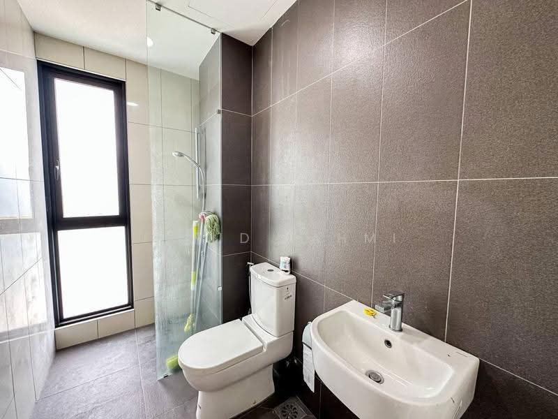 Semi-Detached House for Sale in Bandar Sungai Long (Selangor) - Farid Fahmi - Bathroom - PropertyGuru.com.my