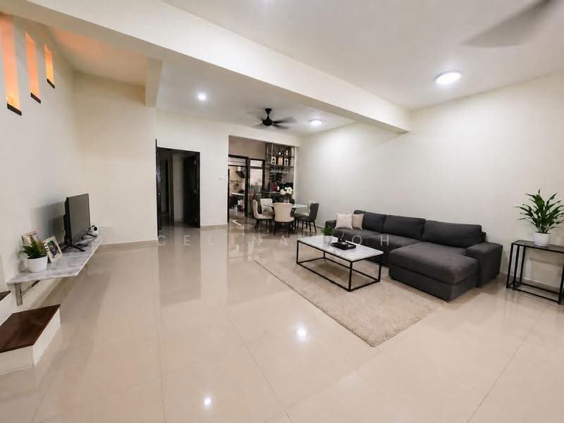 2-storey Terraced House for Sale in Valencia (Sungai Buloh) - Celina Koh - Living Room - PropertyGuru.com.my