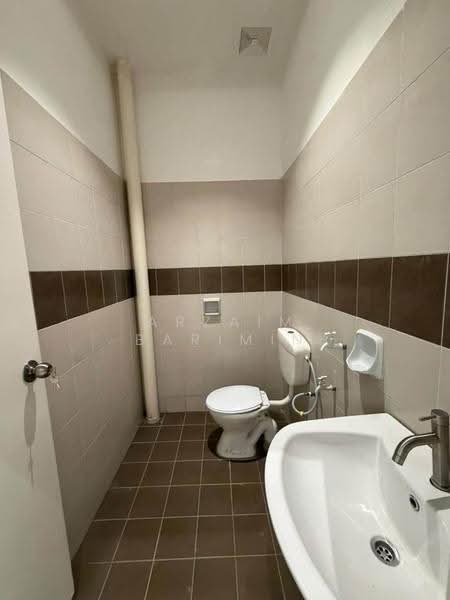 Rumah Teres untuk Dijual di Skudai (Johor) - Arzaim Barimin - Bathroom - PropertyGuru.com.my