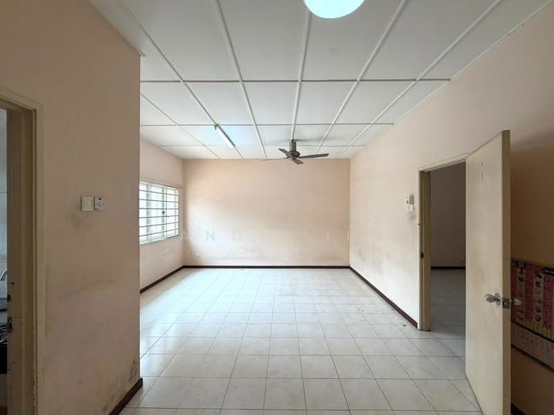 Rumah Teres 2-Tingkat untuk Dijual di Fortune Park Kepong (Kepong) - Mandy Liew - Living Room - PropertyGuru.com.my