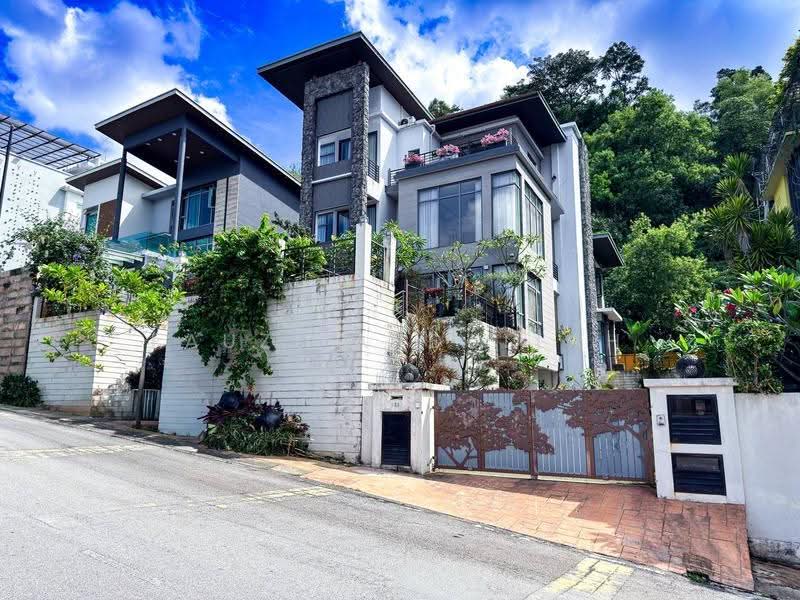 Bungalow House for Sale in Alam Damai (Cheras) - Fauzi Abdullah - Exterior - PropertyGuru.com.my