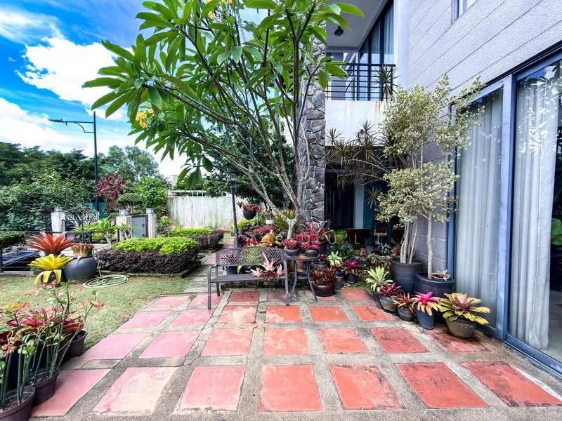 Bungalow House for Sale in Alam Damai (Cheras) - Fauzi Abdullah - Exterior - PropertyGuru.com.my