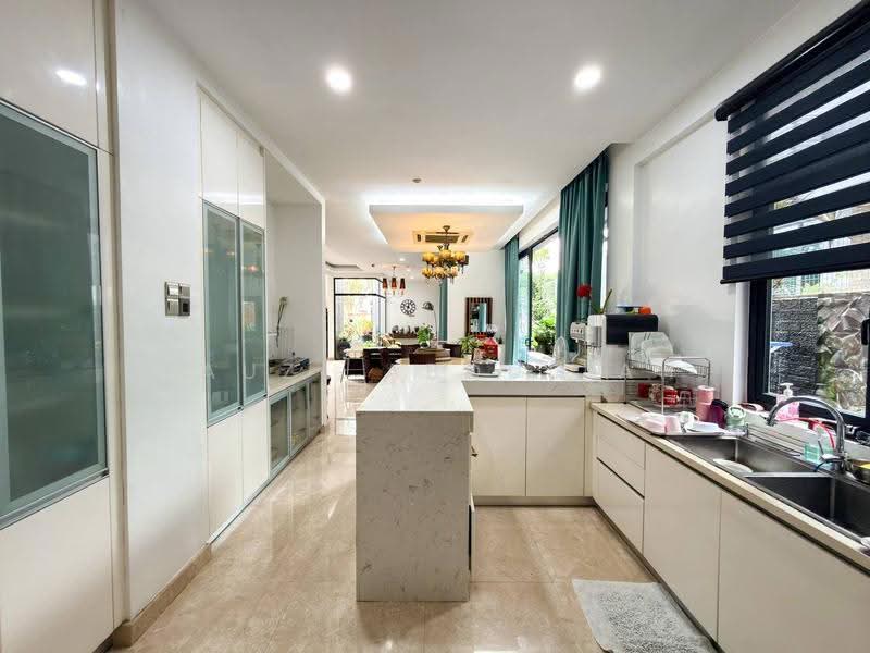 Bungalow House for Sale in Alam Damai (Cheras) - Fauzi Abdullah - Kitchen - PropertyGuru.com.my