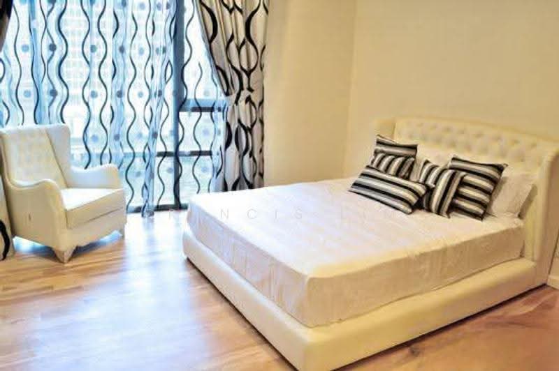 Kediaman Servis untuk Dijual di St Mary Residences - Francis Lim - Bedroom - PropertyGuru.com.my