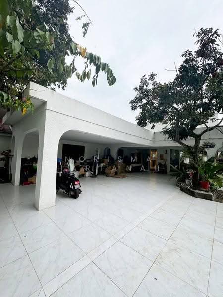 Bungalow House for Sale in Petaling Jaya (Selangor) - Norisma Hartanah - Exterior - PropertyGuru.com.my
