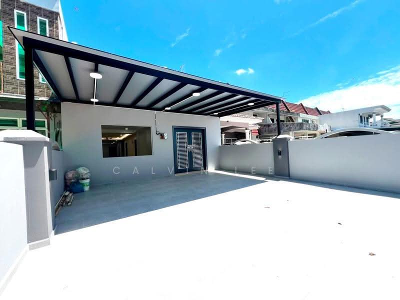 Rumah Teres 2-Tingkat untuk Dijual di Kempas (Johor Bahru) - Calvin Lee - PropertyGuru.com.my