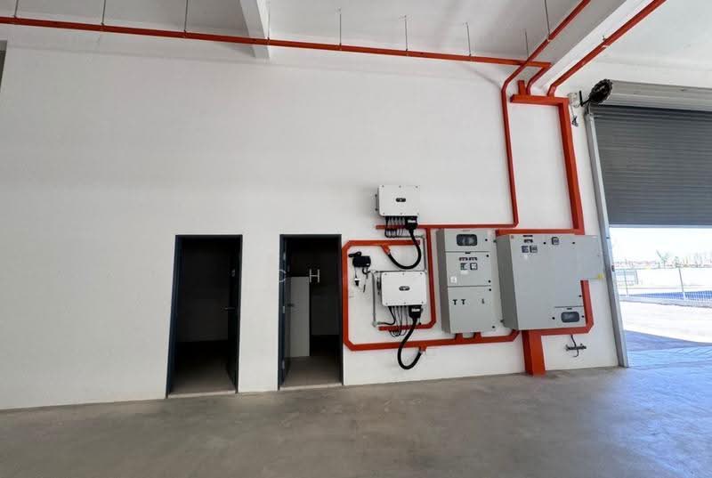 Factory for Rent in NCT Smart Industrial Park (Sepang) - CH Ng - Interior - PropertyGuru.com.my
