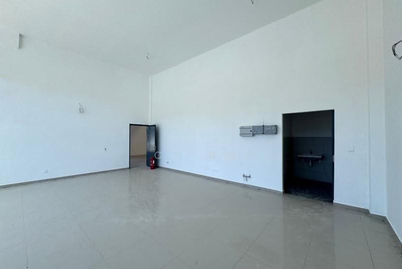 Factory for Rent in NCT Smart Industrial Park (Sepang) - CH Ng - Interior - PropertyGuru.com.my