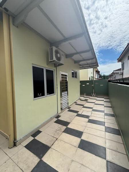 Rumah Berkembar untuk Dijual di Taman Desa (Kulai) - Amber Hew - Exterior - PropertyGuru.com.my