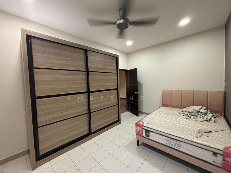 Rumah Berkembar untuk Dijual di Taman Desa (Kulai) - Amber Hew - Bedroom - PropertyGuru.com.my