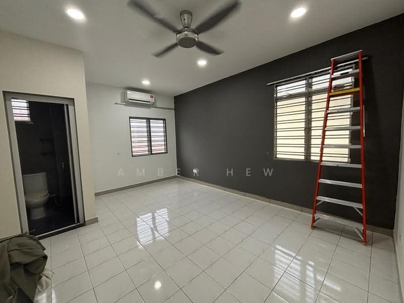 Rumah Berkembar untuk Dijual di Taman Desa (Kulai) - Amber Hew - Interior - PropertyGuru.com.my