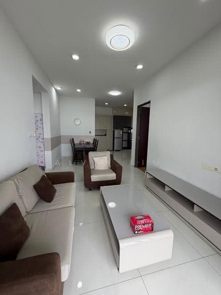 Kondominium untuk Disewa di Bay Laurel @ Country Garden Danga Bay - Alvin Lim - Living Room - PropertyGuru.com.my