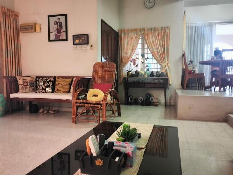 Rumah Berkembar untuk Dijual di SS14 (Subang Jaya) - Lydia Loo - Living Room - PropertyGuru.com.my