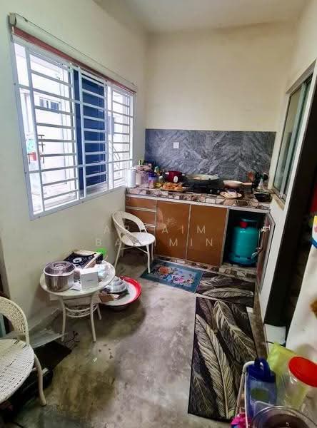 2-storey Terraced House for Sale in Johor Bahru (Johor) - Arzaim Barimin - Kitchen - PropertyGuru.com.my